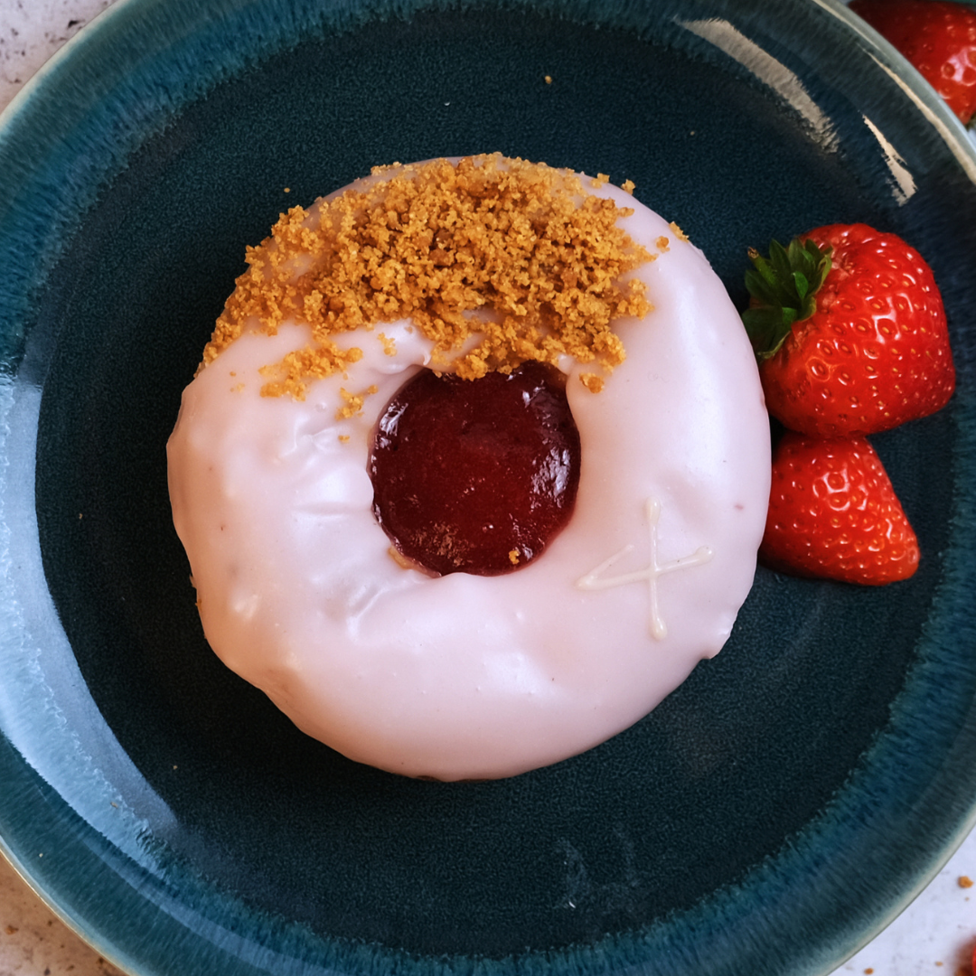 Strawberry Cheesecake 3Doughnuts | Crosstown 1