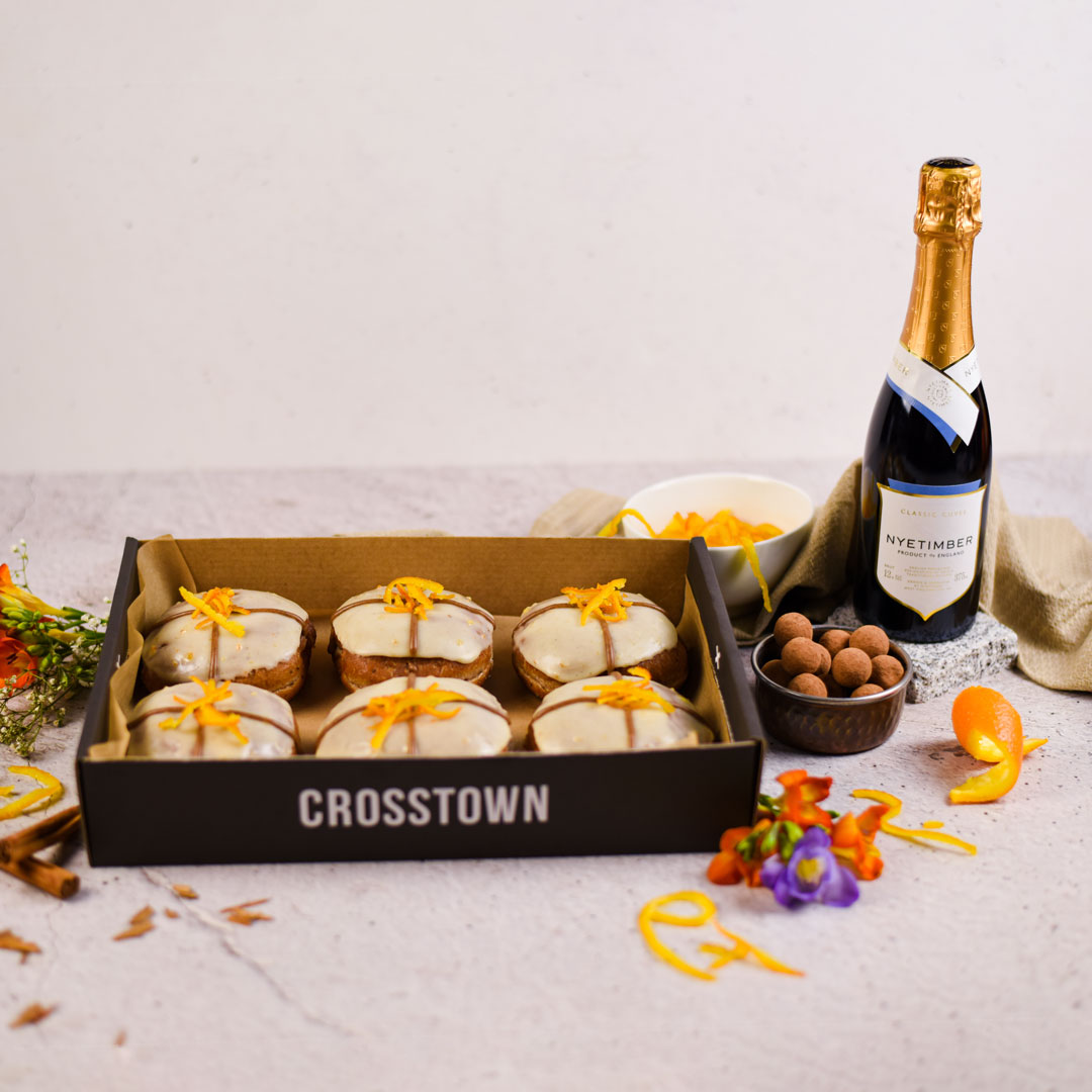 Easter selection box | Gifts | Crosstown 1