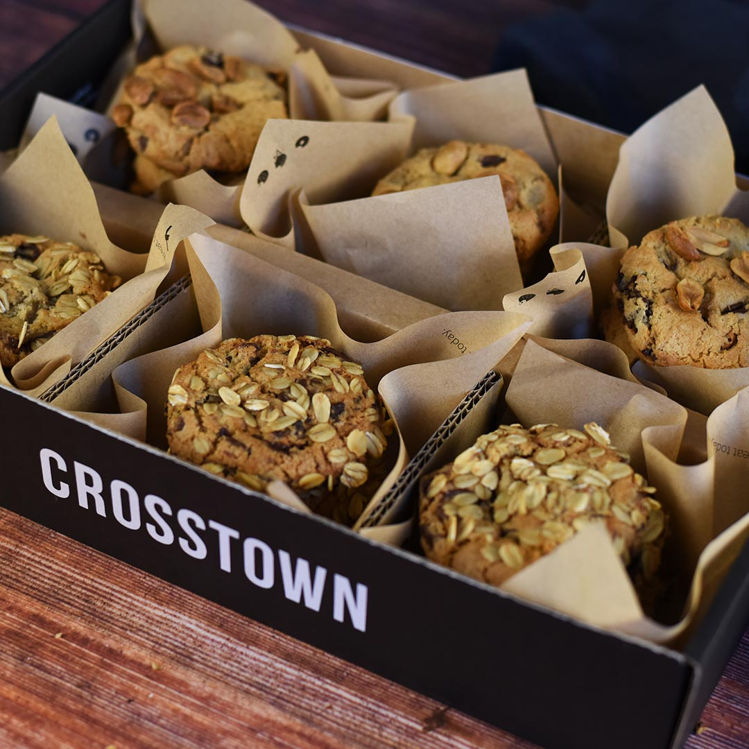 Crosstown six (18) cookies sharing box 3