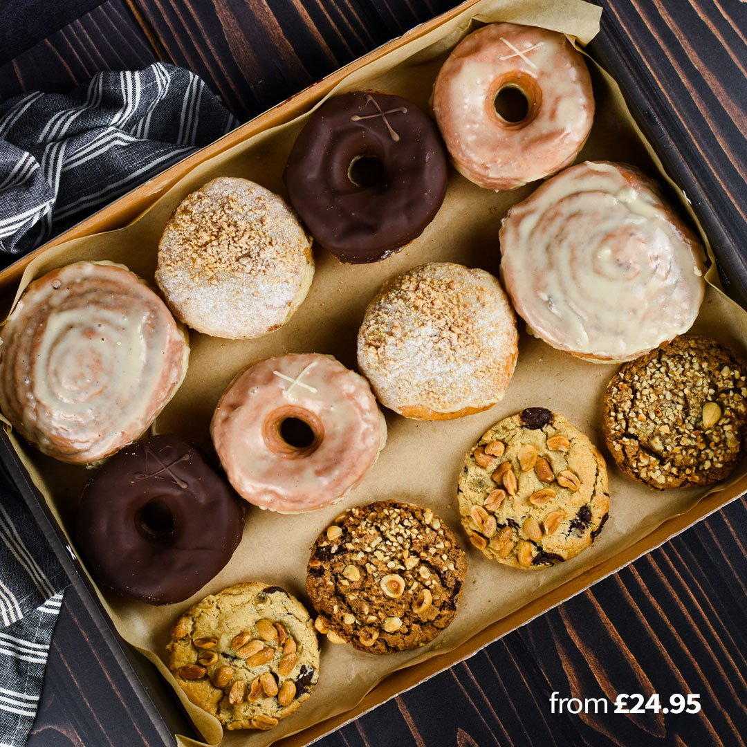 Doughnuts & Cookies Selection Box (ve)