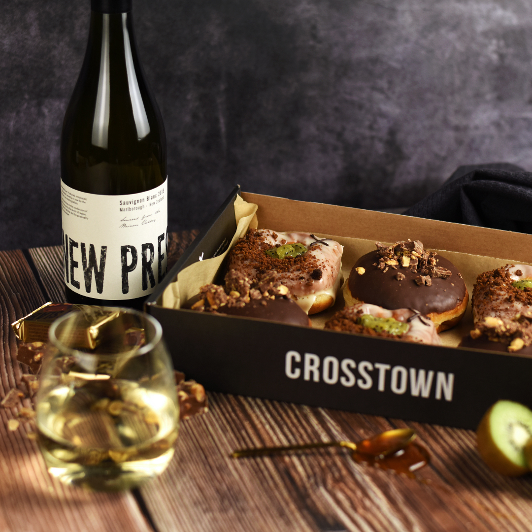 Kiwi Wine Gift Box | Gifts | Crosstown 3
