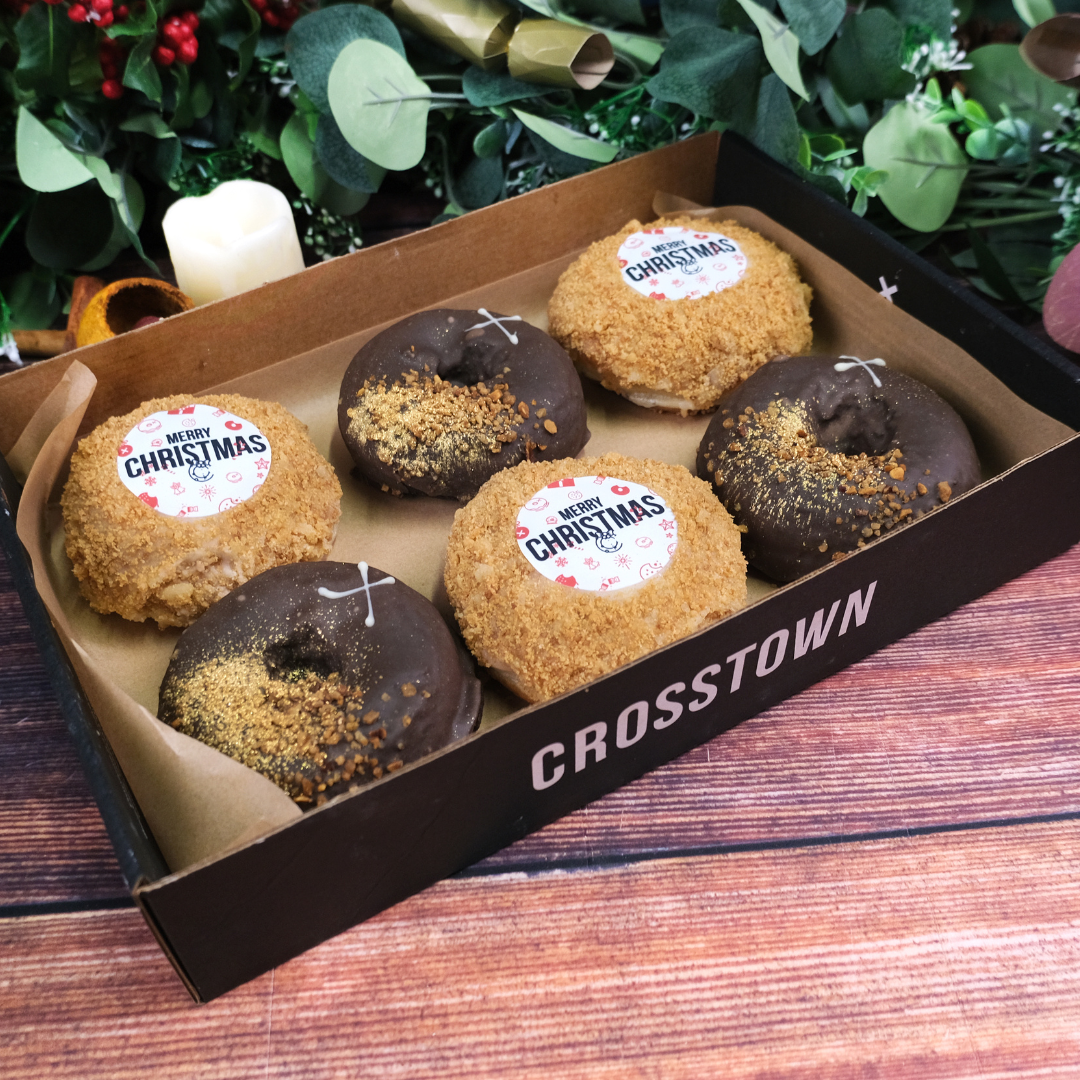 Merry Christmas Doughnut Selection | Christmas | Boxes | Crosstown |