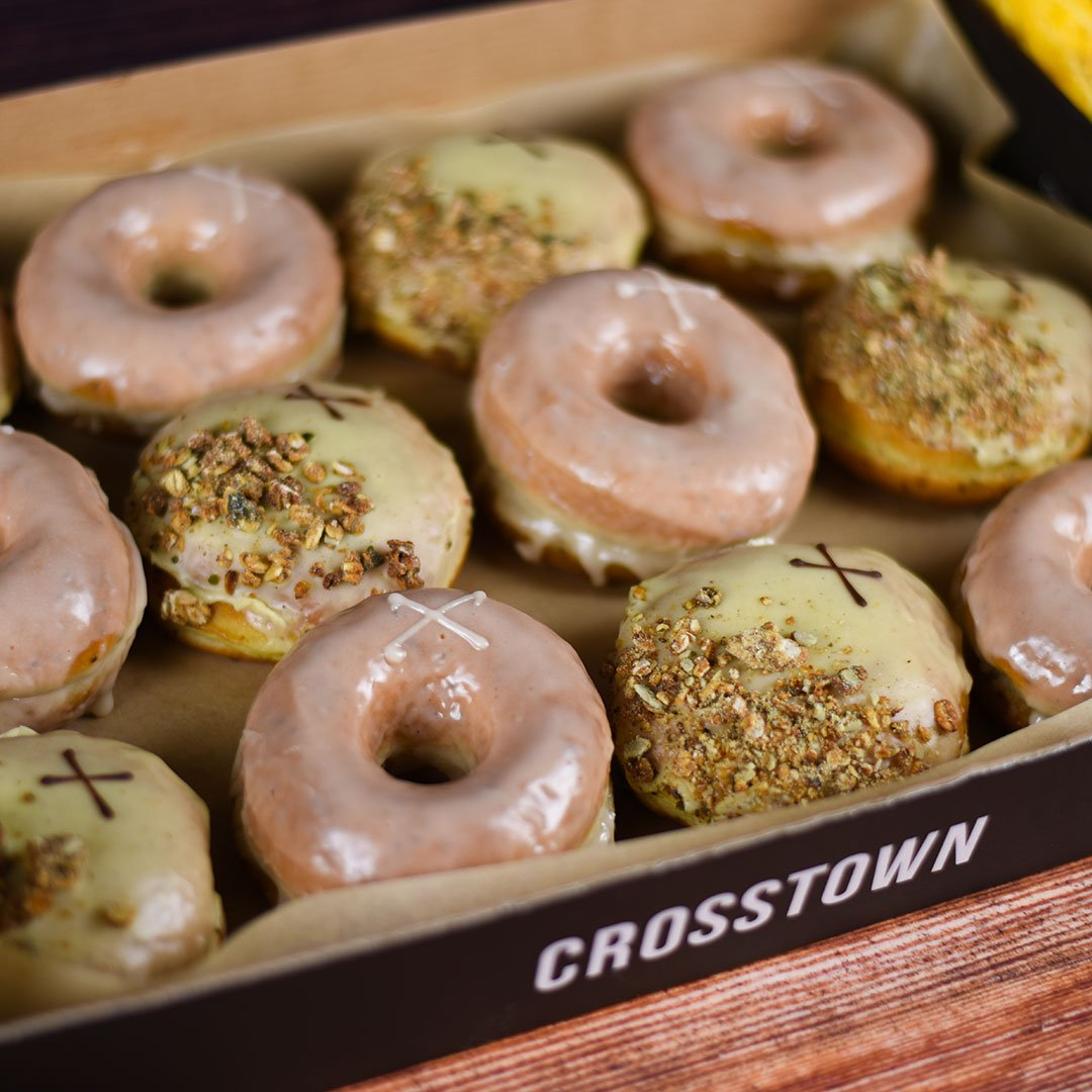 Pumpkin Box (12) | Doughnuts | Crosstown 2