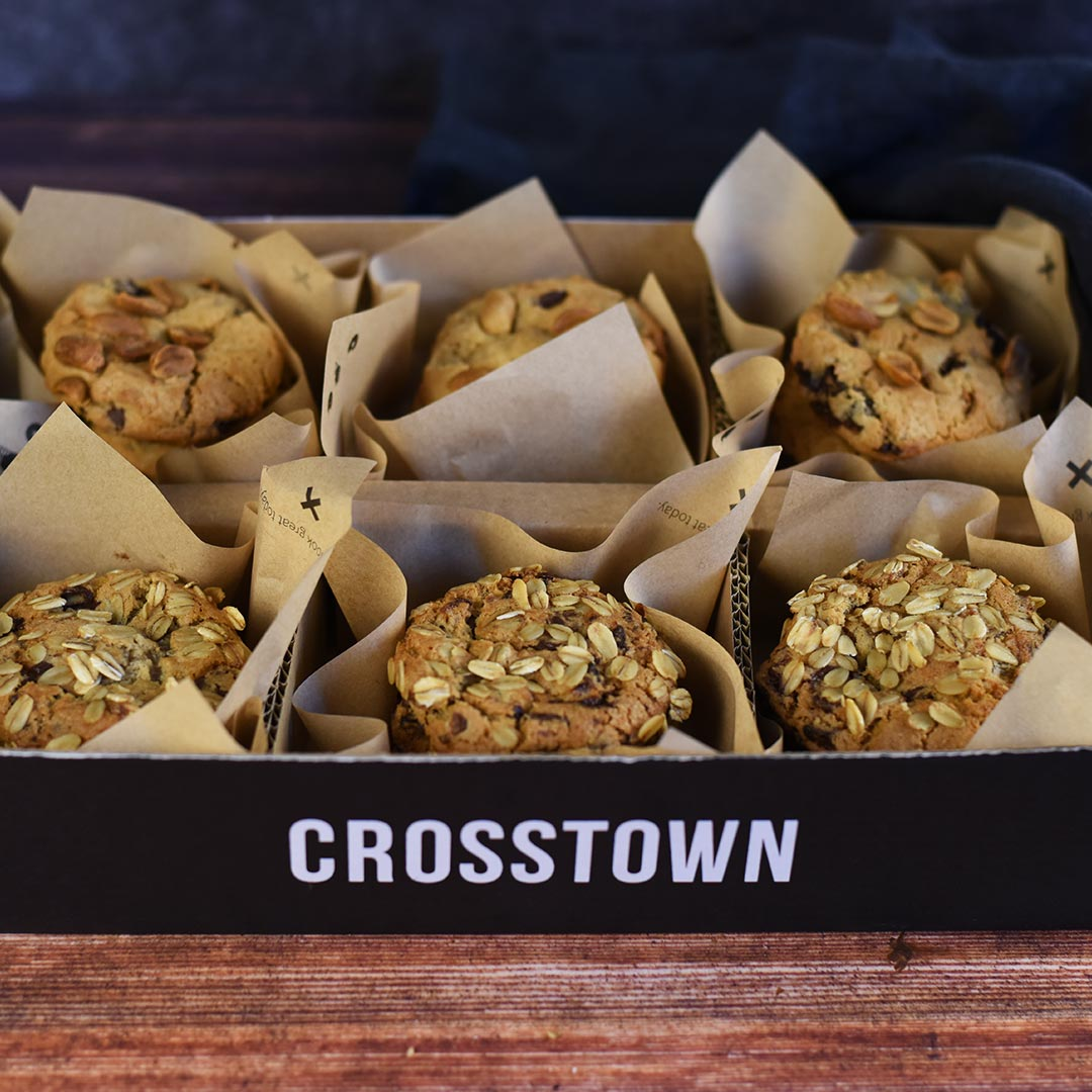 Crosstown six (18) cookies sharing box 4