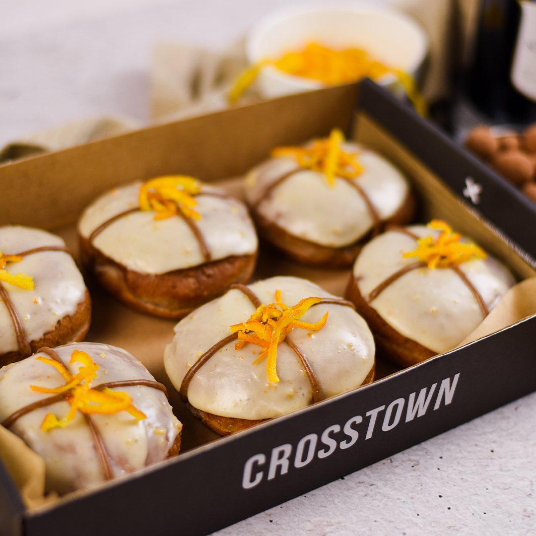 Easter gift box | Doughnuts | Easter | Crosstown 03