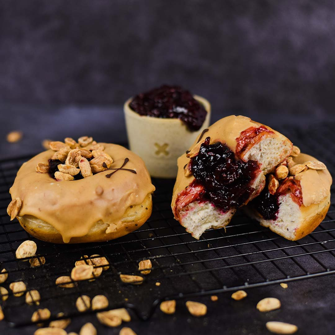 Peanut Butter & Blackcurrant Compote (ve) | Doughnuts | Crosstown 03