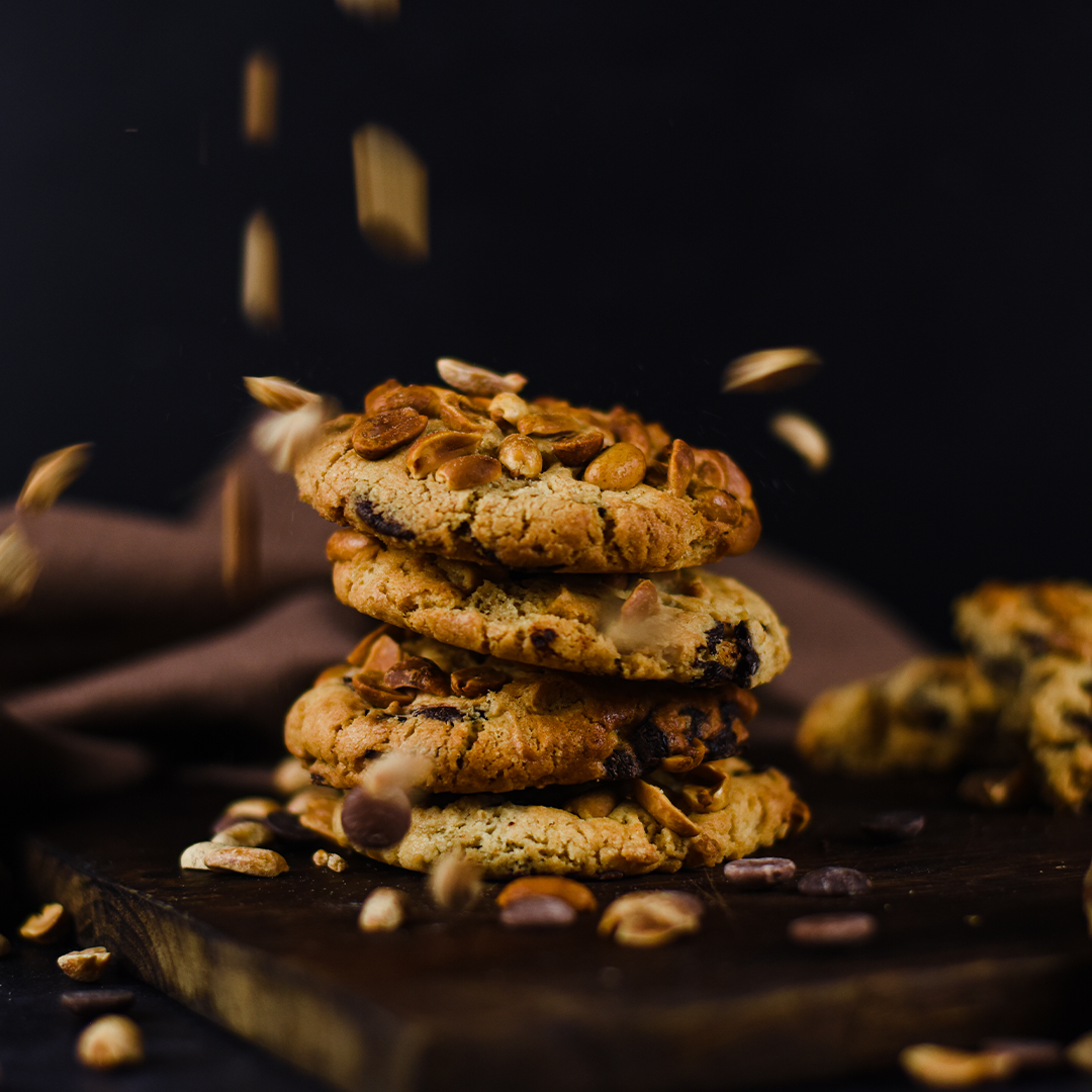 Peanut Butter & Chocolate Chip (ve) | Cookies | Crosstown 2