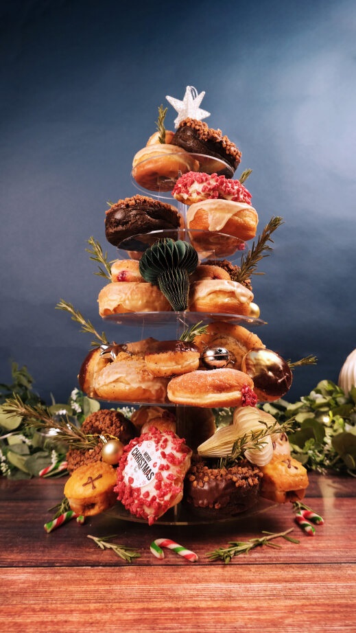Christmas Tiered Doughnut Stand | Christmas Events