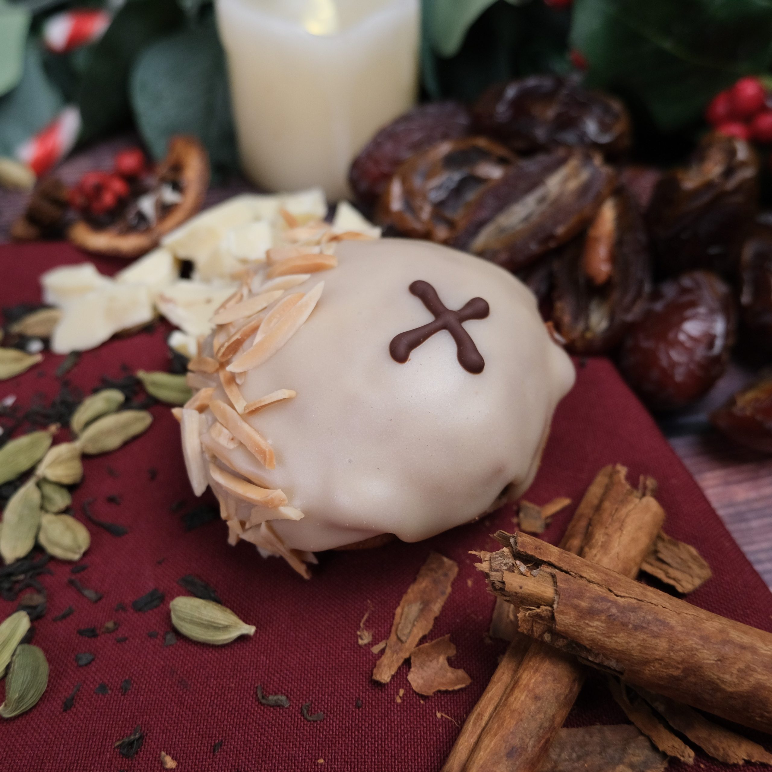 Spice Date & Earl Grey - Christmas Doughnut