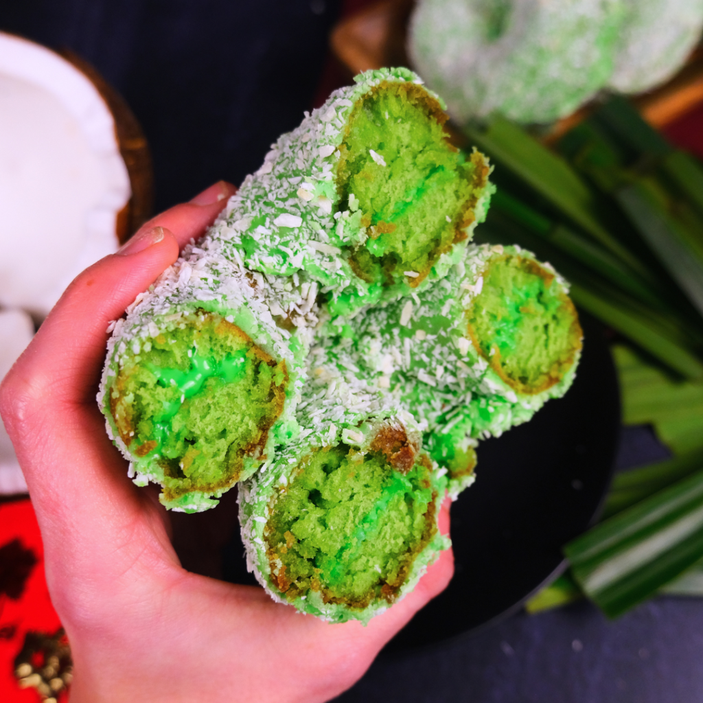Lunar New Year | Pandan Doughnuts | Chinese New Year