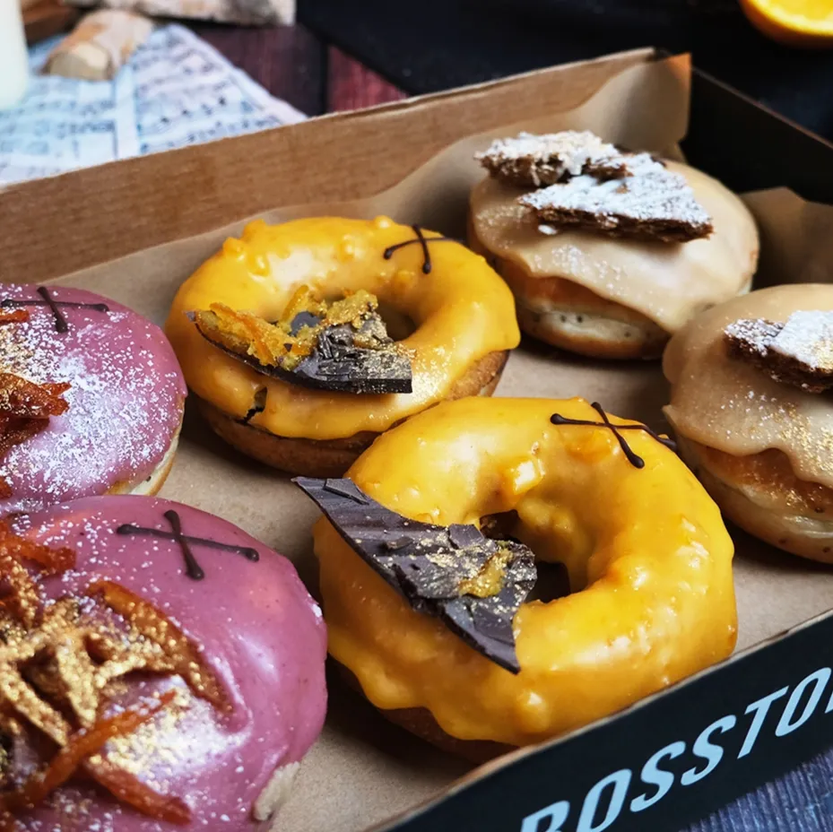 Christmas Doughnuts | Christmas Gifts | Christmas Doughnut Gift Boxes | Crosstown