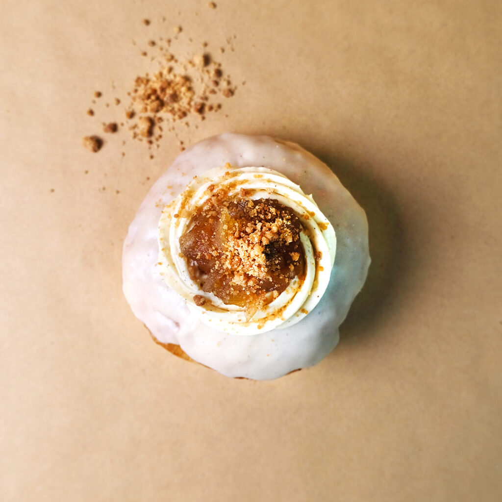 Pumpkin Spice | Autumn Doughnuts | Loaf Furniture | Autumn Decorations | Doughnuts | Apple Crumble