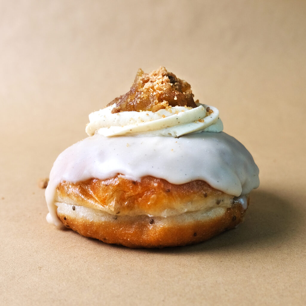 Pumpkin Spice | Autumn Doughnuts | Loaf Furniture | Autumn Decorations | Doughnuts | Apple Crumble