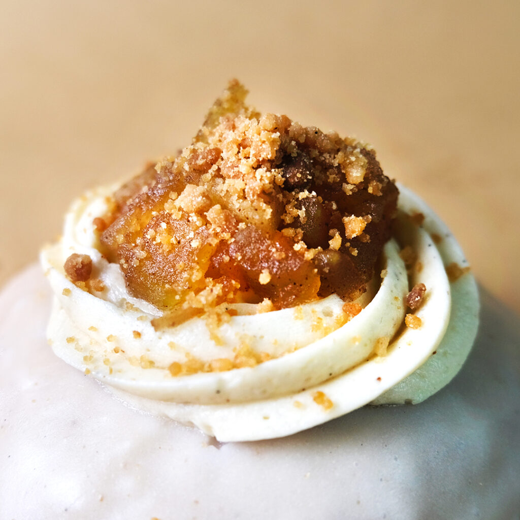Pumpkin Spice | Autumn Doughnuts | Loaf Furniture | Autumn Decorations | Doughnuts | Apple Crumble